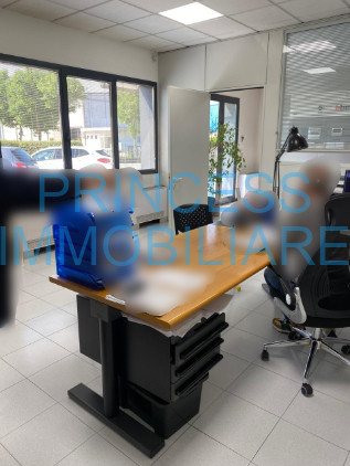 Nel cuore della zona industriale di Breganze affittasi a consolidata azienda capannone di 500 mq ...