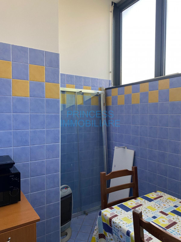 Nel cuore della zona industriale di Breganze affittasi a consolidata azienda capannone di 500 mq ...