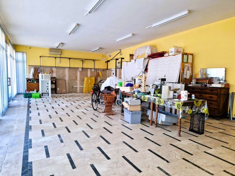 A brevissima distanza da Anguillara Veneta ed Agna, proponiamo immobili con una superficie totale...