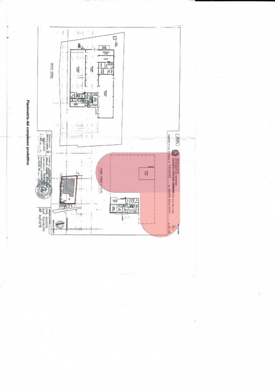 Ti presentiamo un'opportunità unica per l'acquisto di un ampio capannone situato nel comune di Tr...