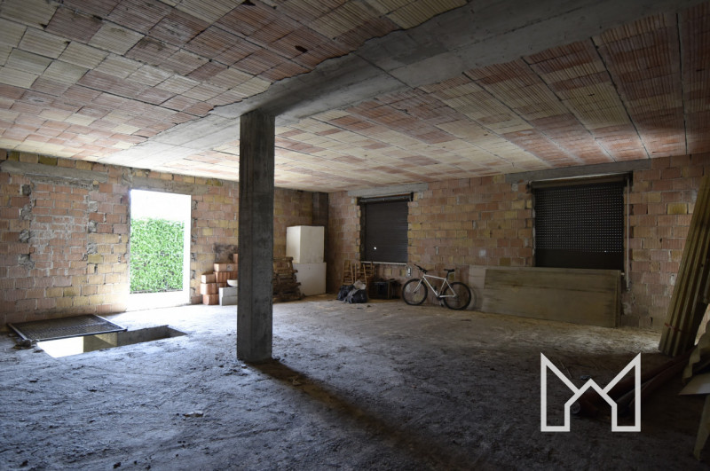 ROMANO ALTO- Situata in una zona panoramica e inserita in una via chiusa al traffico veicolare, p...