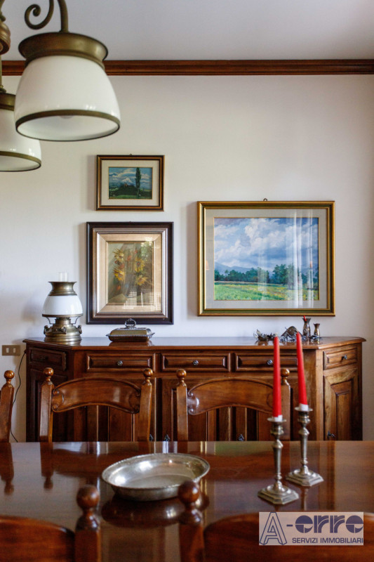 A San Zenone degli Ezzelini, in posizione riservata ma comoda ai principali collegamenti, proponi...