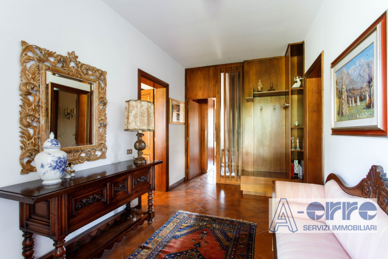 A San Zenone degli Ezzelini, in posizione riservata ma comoda ai principali collegamenti, proponi...