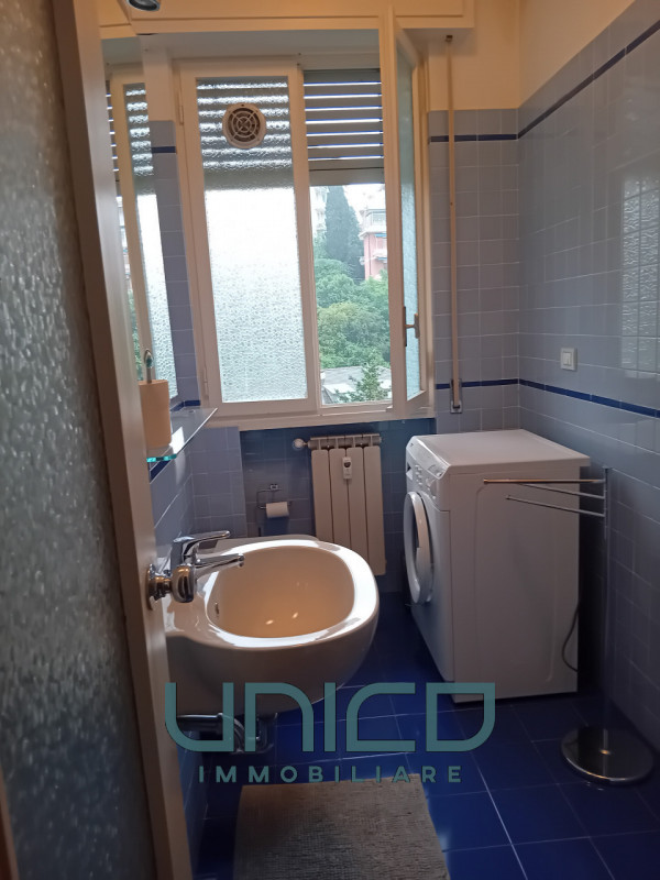 AFFITTO STAGIONALE - DISPONIBILE DA SETTEMBRE 2026 In affitto a Rapallo, in Via Baisi proponiamo ...