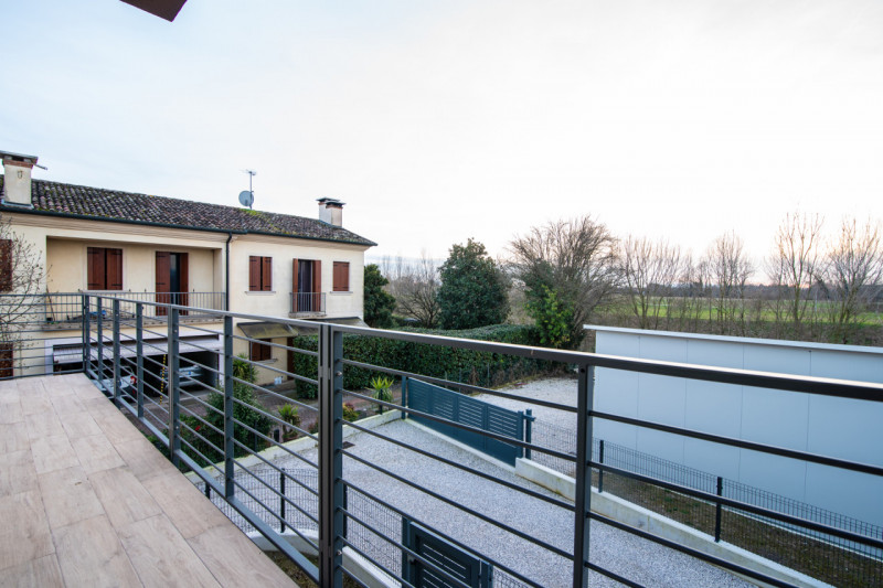 Se stai cercando una casa nuova, indipendente e pronta ad accompagnare ogni fase della tua vita f...