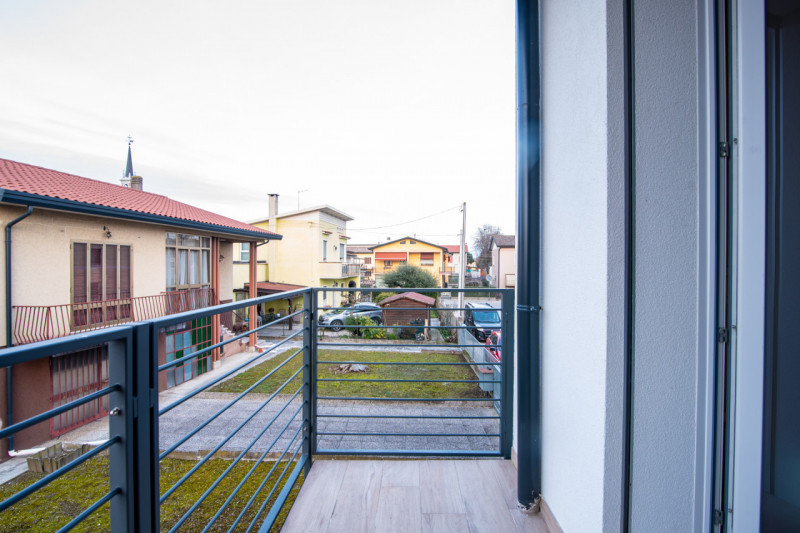 Se stai cercando una casa nuova, indipendente e pronta ad accompagnare ogni fase della tua vita f...