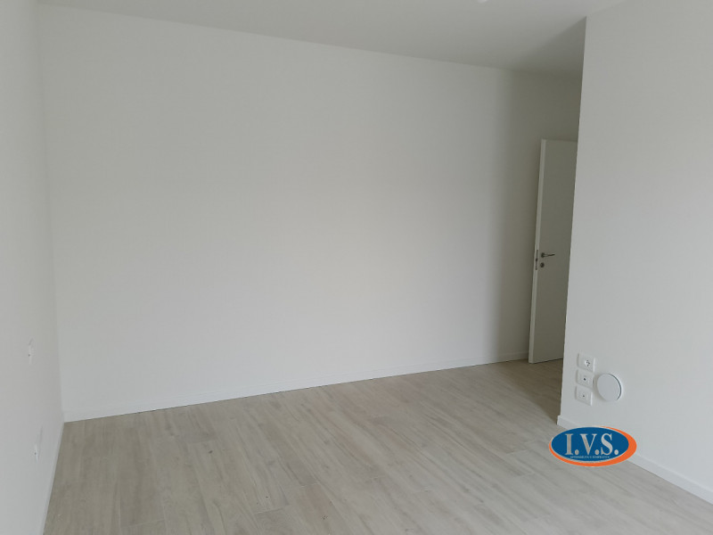 MONTEGALDA (VI): In tranquilla zona residenziale vendesi appartamento BICAMERE al primo piano in ...