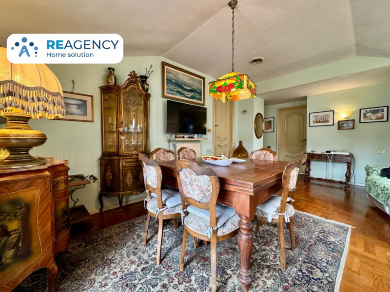 VICENZA, ZONA SANTA BERTILLA

Stai cercando un appartamento attico dagli ampi spazi e con terrazz...