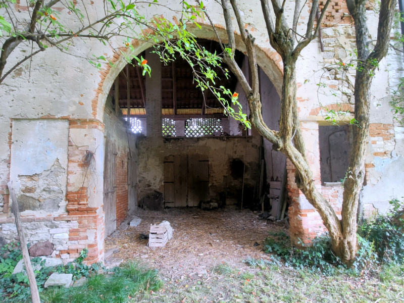 ROVOLON - Bastia - In una posizione residenziale strategica, comoda alle arterie principali e ai ...