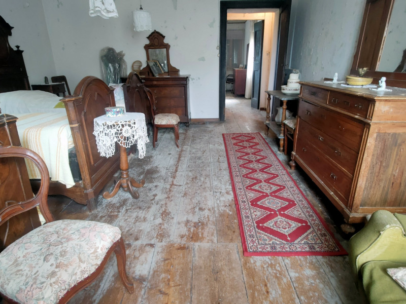 ROVOLON - Bastia - In una posizione residenziale strategica, comoda alle arterie principali e ai ...