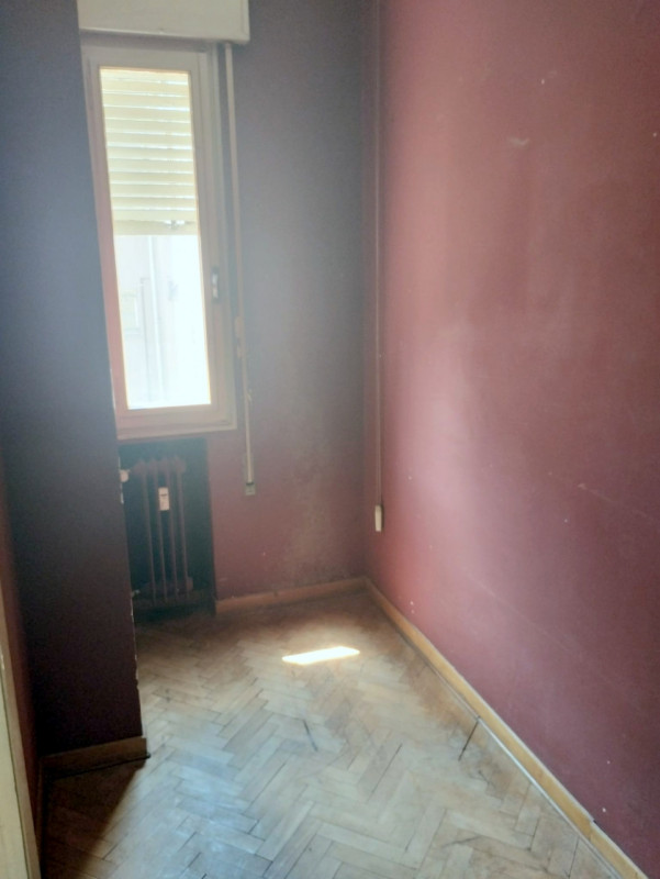 CITTA' GIARDINO: APPARTAMENTO 3 CAMERE DA RISTRUTTURARE €.425.000 RIF.FBC001

Nella prestigiosa z...