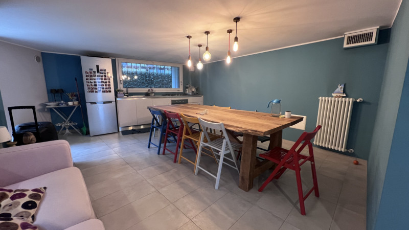 SS.TRINITA' A pochi minuti dalla piazzetta Buonarroti, splendida bifamiliare in orizzontale di ci...