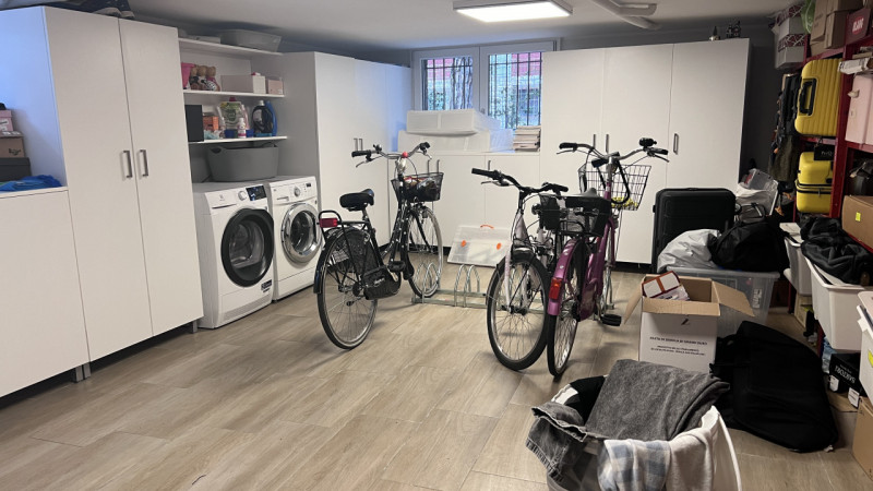 SS.TRINITA' A pochi minuti dalla piazzetta Buonarroti, splendida bifamiliare in orizzontale di ci...