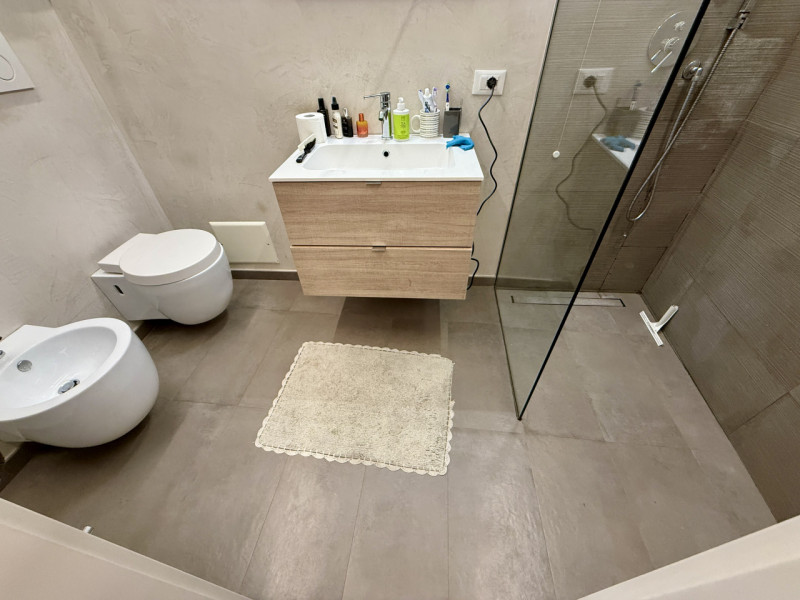 SS.TRINITA' A pochi minuti dalla piazzetta Buonarroti, splendida bifamiliare in orizzontale di ci...