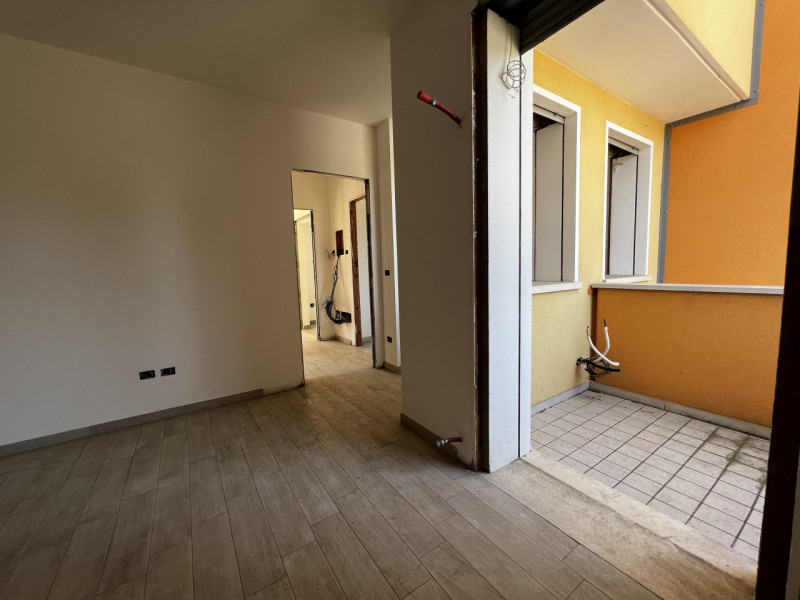 Grezzo avanzato, da ultimare infissi e sanitari. --- annuncio pubblicato con GESTIONALEIMMOBILIAR...