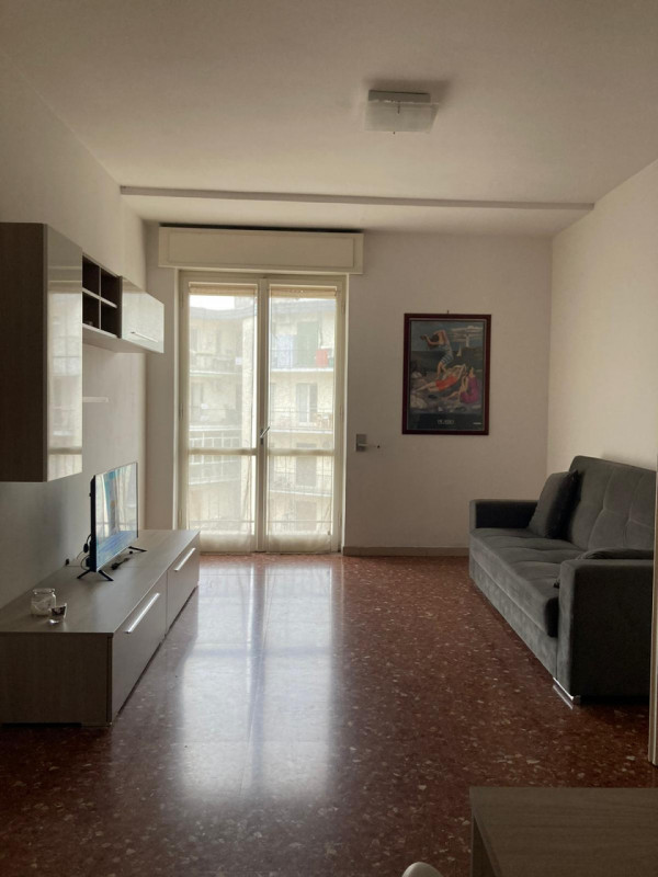 Verona Affitto Appartamento quadrilocale