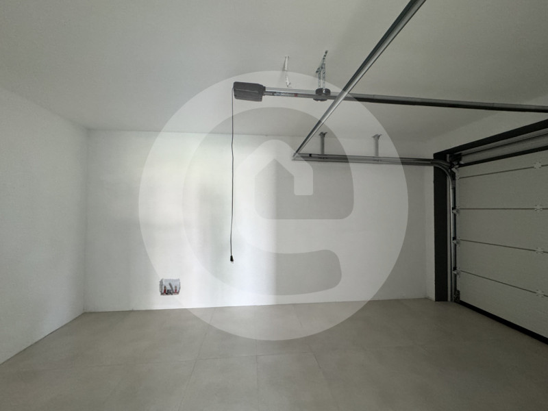 In vendita a Santa Giustina In Colle, nella zona di Fratte, proponiamo in vendita una splendida p...