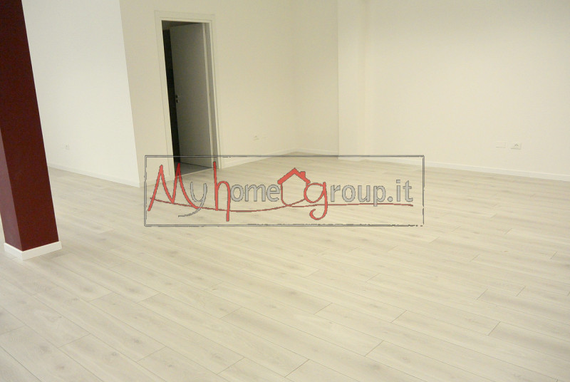 PONTE SAN NICOLO' (RIF: AFF2606-R): Nuova ristrutturazione. Ufficio di 70 mq in stabile ristruttu...