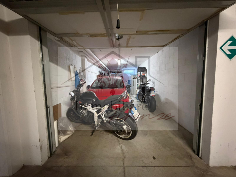 Firenze Vendita Garage