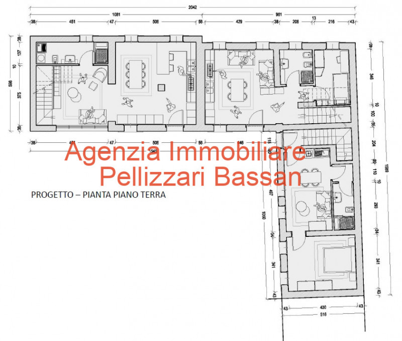 Se stai cercando un'opportunità unica per realizzare la casa dei tuoi sogni o investire in un imm...