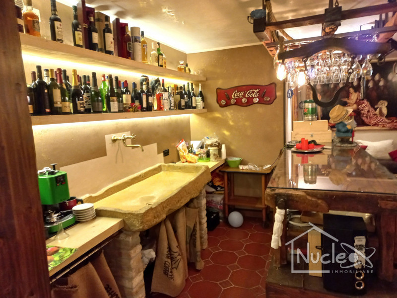 ABANO TERME: Nel prestigioso quartiere residenziale Pescarini comodo a tutti i servizi della citt...