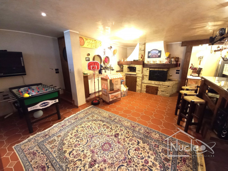 ABANO TERME: Nel prestigioso quartiere residenziale Pescarini comodo a tutti i servizi della citt...