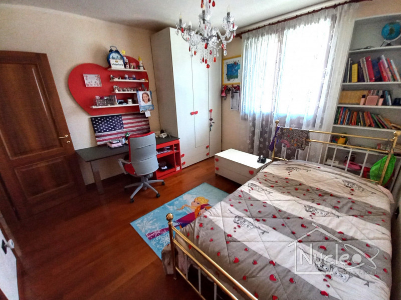 ABANO TERME: Nel prestigioso quartiere residenziale Pescarini comodo a tutti i servizi della citt...