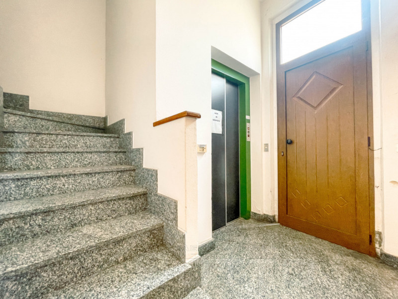 Commercial Space for Sale in Bellinzago Novarese, Town Center