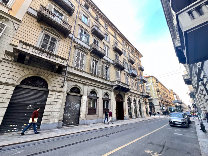Torino Vendita Attivita commerciale bar