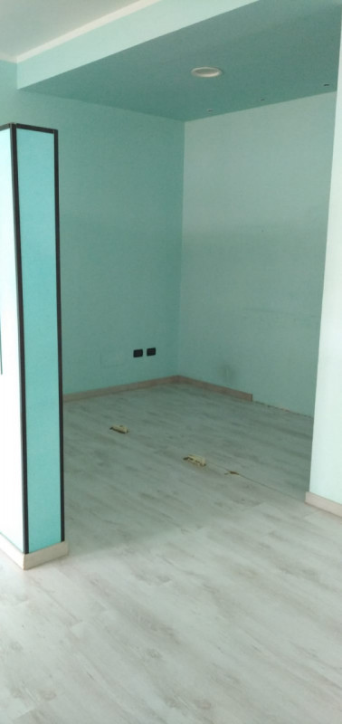 Scopri un'opportunità unica per avviare la tua attività commerciale nel centro di Monselice! Ques...