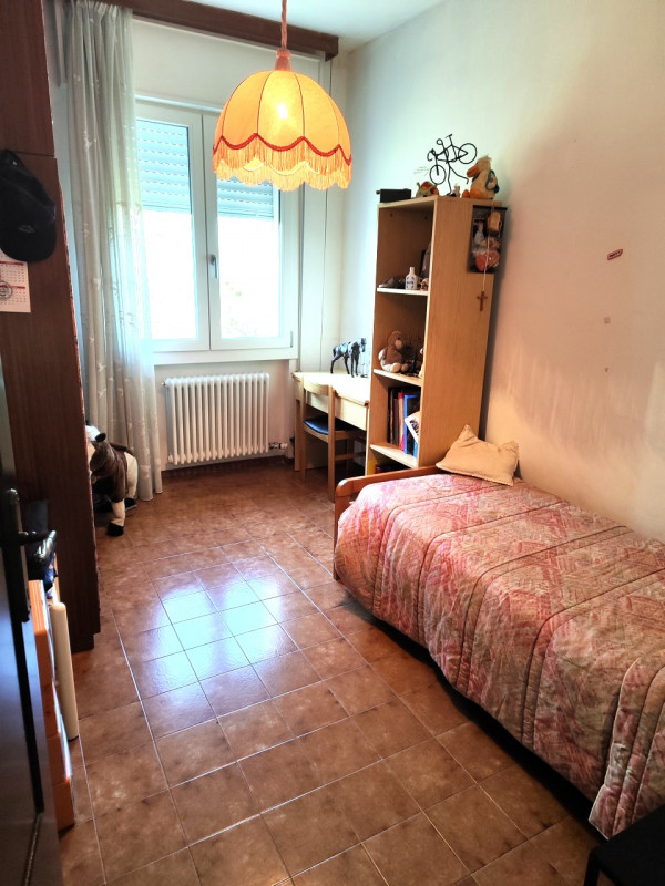 PADOVA – BRUSEGANA

Una casa dove crescere, respirare e sentirsi davvero a casa

Immagina una mat...