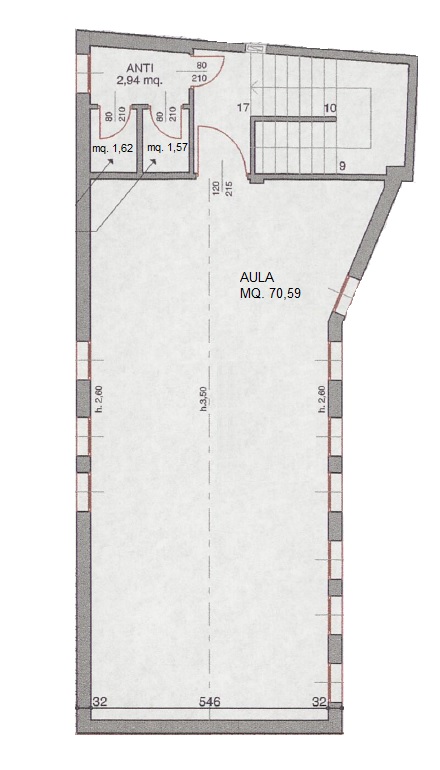 In ottima posizione, in pieno centro storico a Piove di Sacco, presentiamo un luminoso ufficio in...