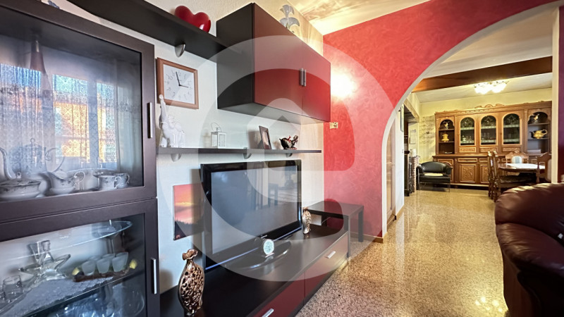 Nel cuore di Campodarsego, proponiamo in vendita una porzione di trifamiliare indipendente, ideal...