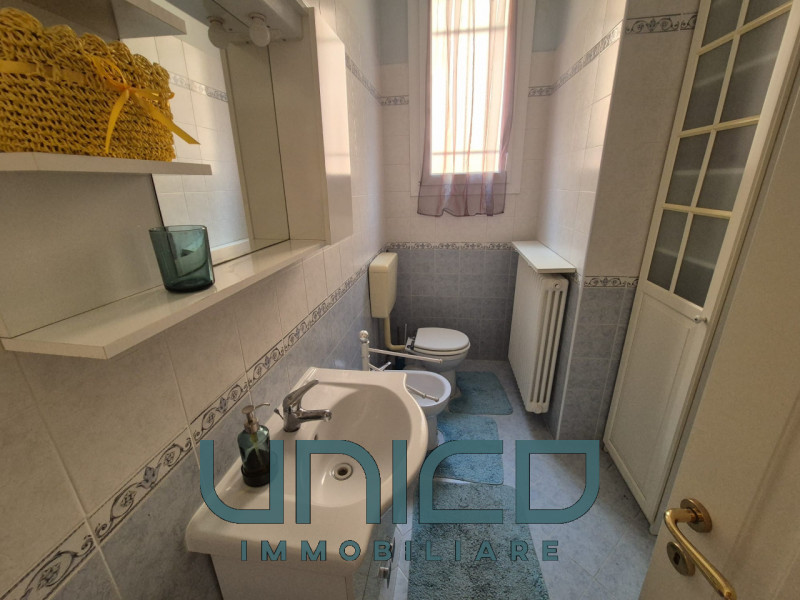 Padova - zona Arcella Sant'Antonino
DA SUBITO
Affittasi appartamento sito al primo piano senza as...