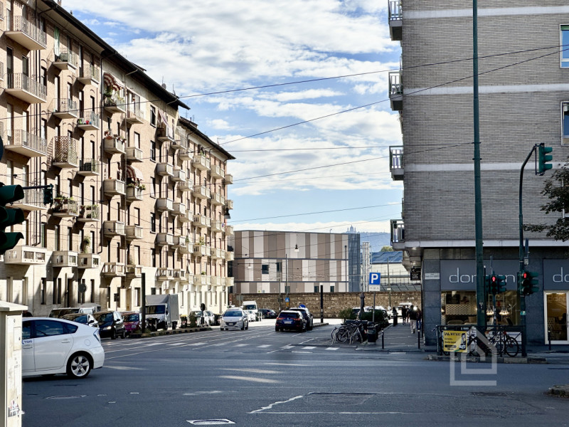 Torino Affitto Appartamento trilocale