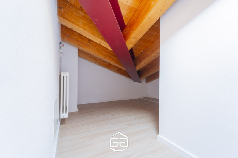 Stai cercando la casa dei tuoi sogni in un contesto esclusivo e raffinato? Abbiamo la soluzione p...