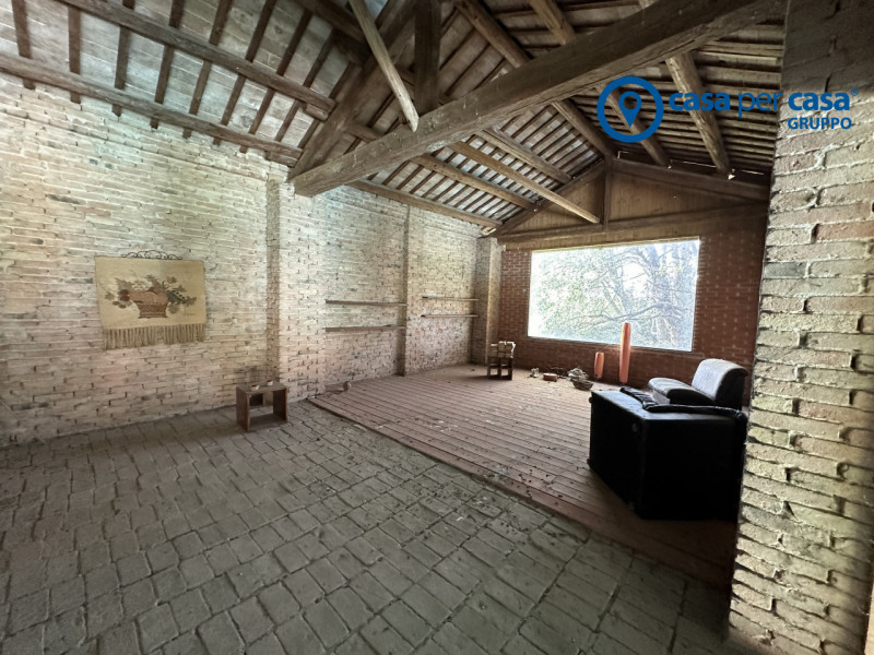 Bellissima casa rurale immersa nel verde.

Queste sono le caratteristiche principali di questa ab...