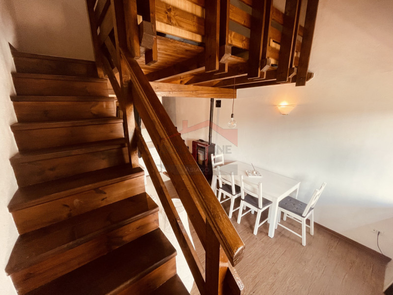 In vendita a Gallio un grazioso appartamento duplex di 65 mq. Situato in zona tranquilla, questo ...