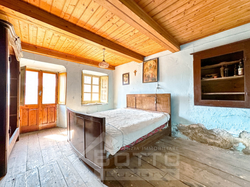 House for Sale in Fobello