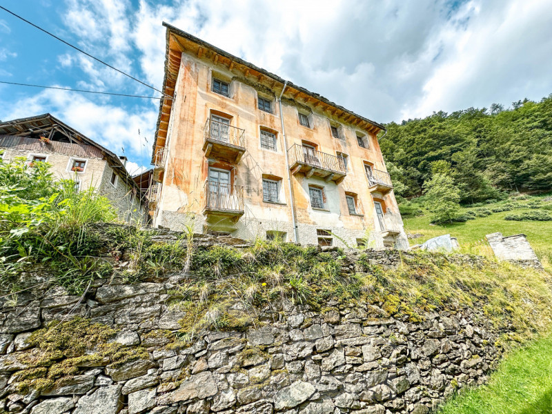 House for Sale in Fobello