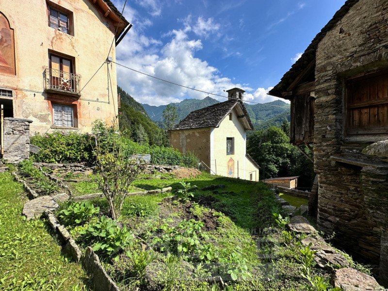 House for Sale in Fobello