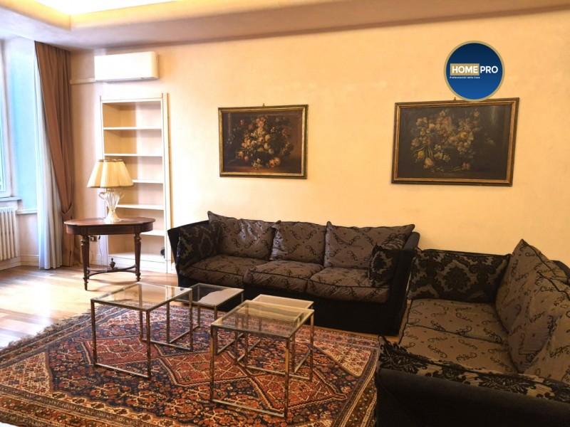 Roma Affitto Appartamento quadrilocale