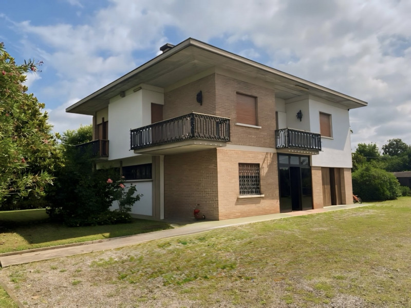 (Per INFO 3316190143) A Piombino Dese, in frazione Torreselle, proponiamo in vendita abitazione d...