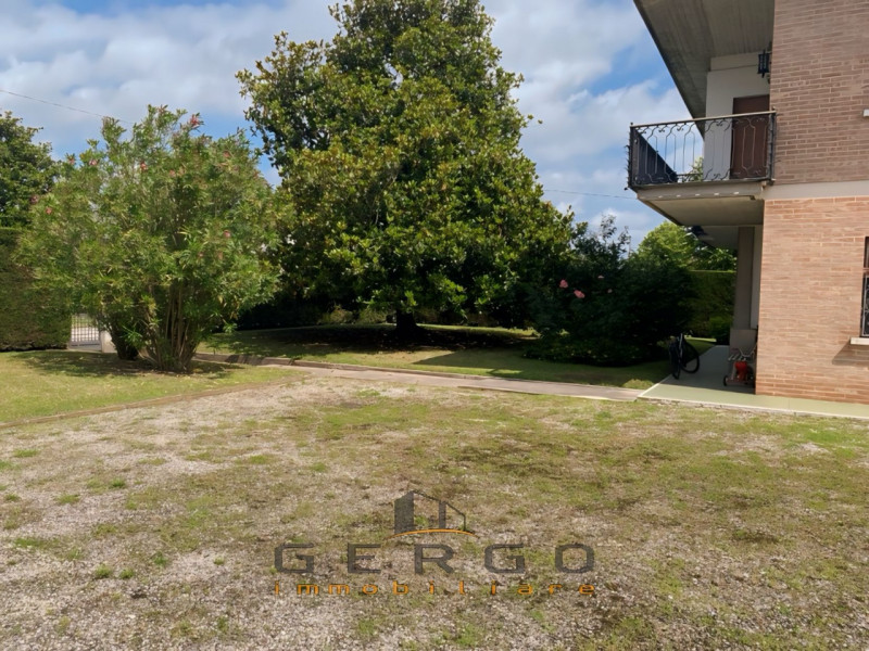 (Per INFO 3316190143) A Piombino Dese, in frazione Torreselle, proponiamo in vendita abitazione d...