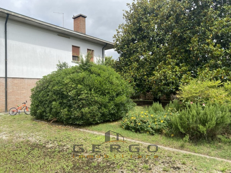 (Per INFO 3316190143) A Piombino Dese, in frazione Torreselle, proponiamo in vendita abitazione d...