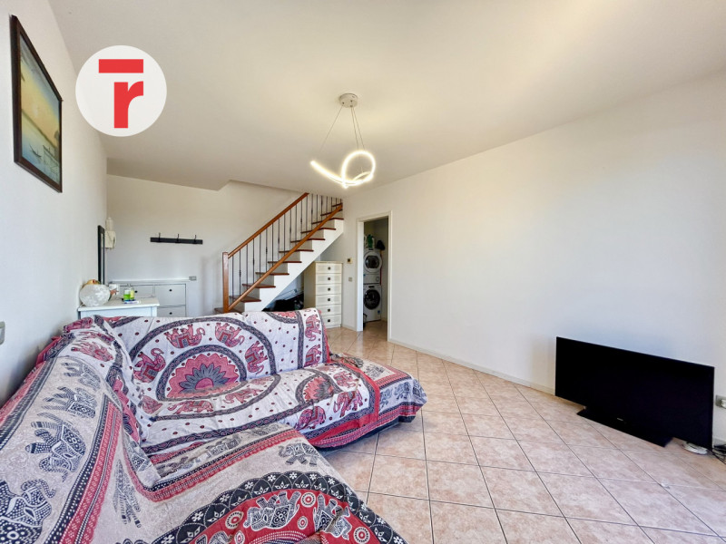 Vigodarzere, a 2 minuti dal centro del paese, in contesto tranquillo e su una strada poco traffic...