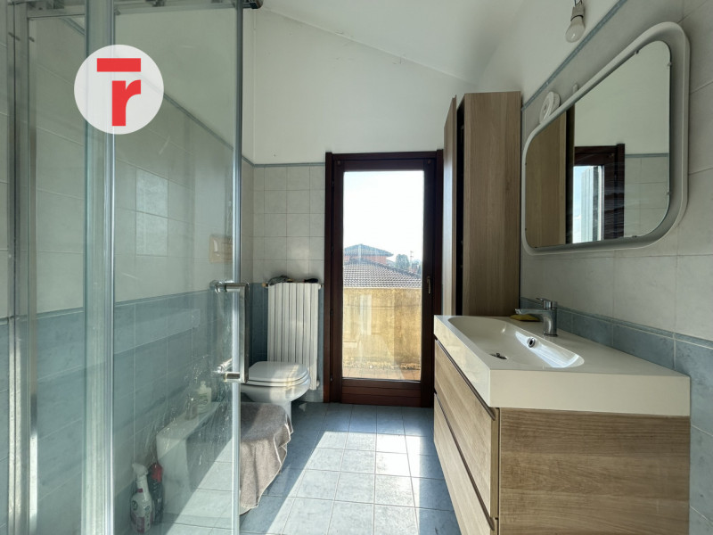 Vigodarzere, a 2 minuti dal centro del paese, in contesto tranquillo e su una strada poco traffic...