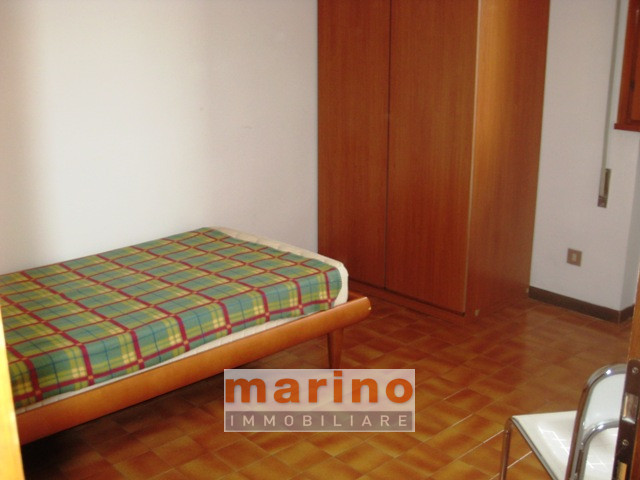 PADOVA ZONA OSPEDALI FORCELLINI NAZARETH 
Affittasi appartamento bilocale arredato in zona comoda...