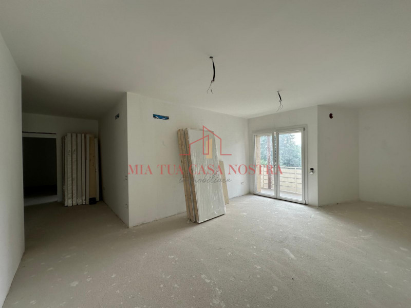 ABANO TERME: Appartamento all'ultimo piano in palazzina signorile con ascensore a chiave, si comp...