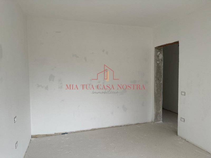 ABANO TERME: Appartamento all'ultimo piano in palazzina signorile con ascensore a chiave, si comp...